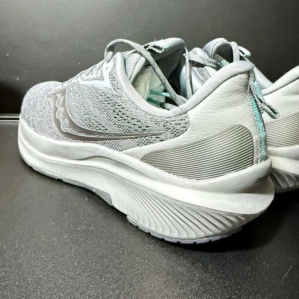 Saucony Women Shoes Echelon 9 Wide Sz 11.5 W S10766-101 Asphalt Athletic Sneaker